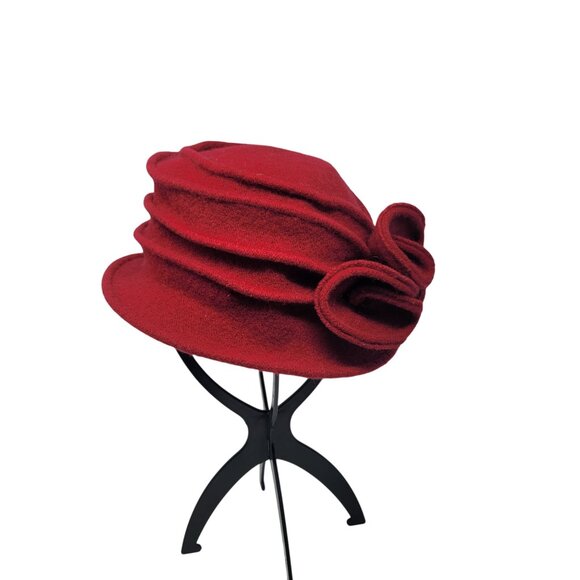 Vtg Red Wool Cloche Hat Floral Accent Sz 57cm Flapper Bob Ruffle Knit Retro 20s - Picture 1 of 9